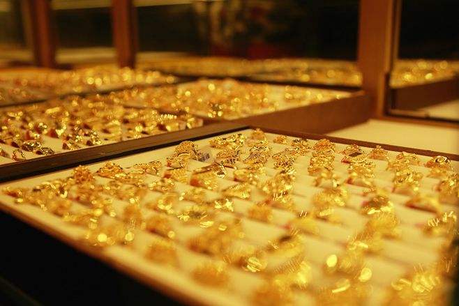 深圳典當(dāng)行可以典當(dāng)什么產(chǎn)品？跟傳統(tǒng)當(dāng)鋪一樣嗎？